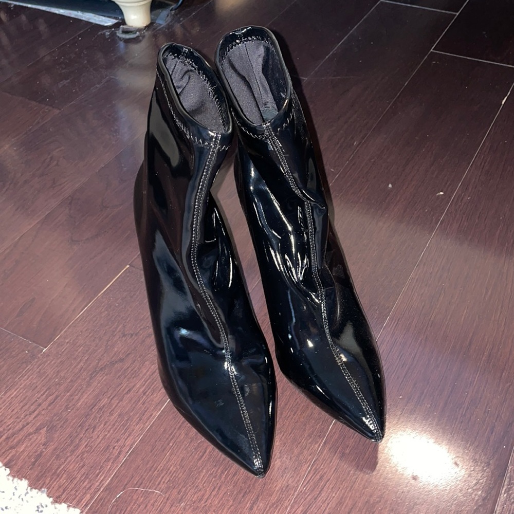 Jessica Simpson patent leather booties
